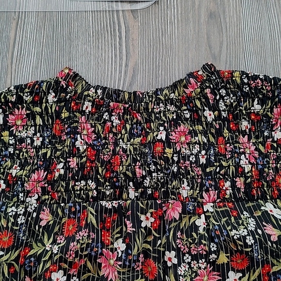 NWOT Old Navy Gold Metallic Black Floral Boho Long Poet Sleeve Blouse L Loose - Picture 9 of 11